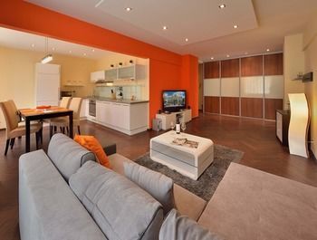 Appartamento Ambiente Serviced - District Ii